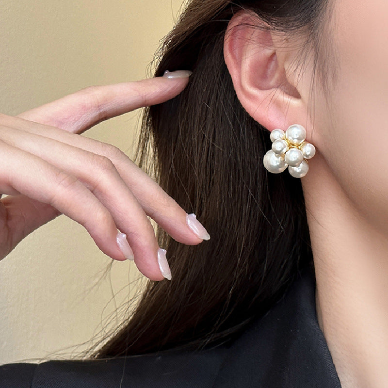 Cloud Pearl Cluster Stud Earrings