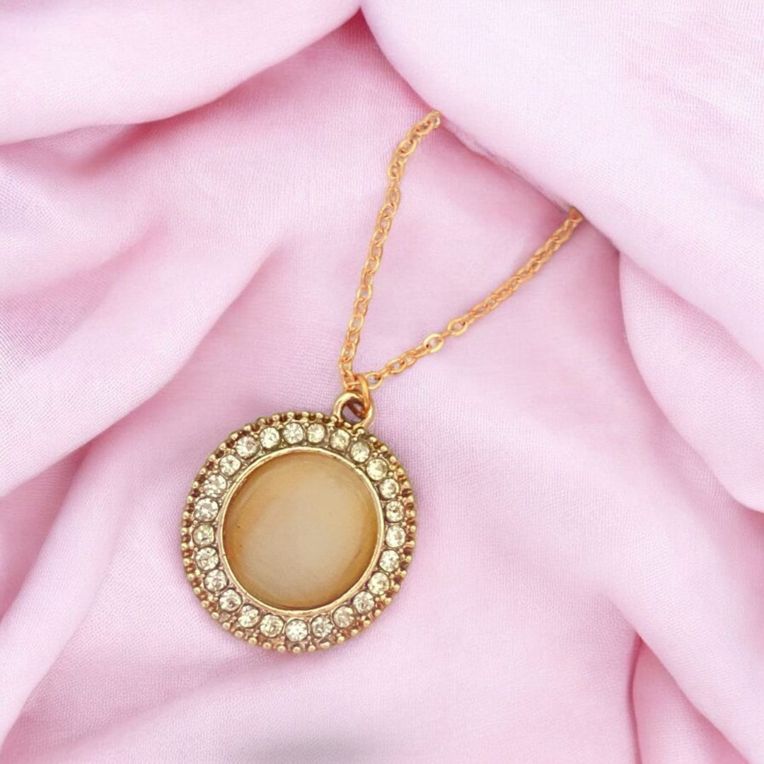 Victoria Rose Gold Necklace