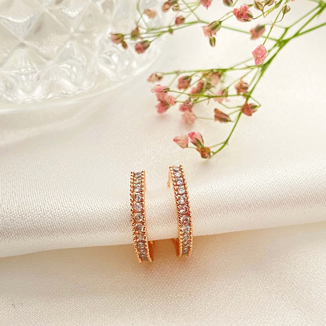Minimalistic Studded Hoops