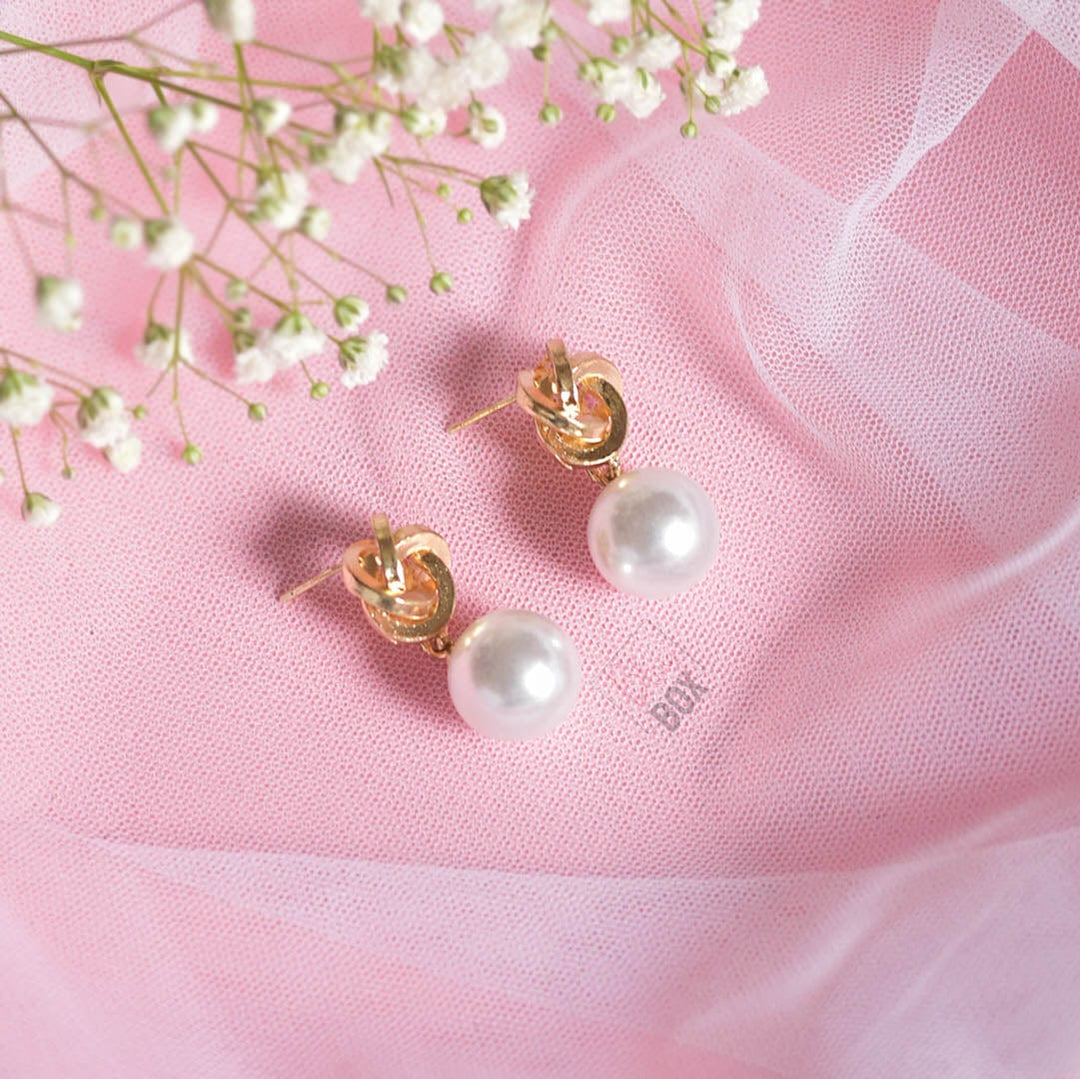 Bling Box Jewellery Pearl Knot Earrings Jewellery